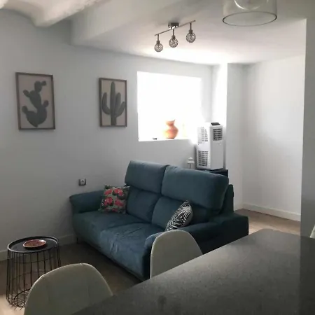 Apartamento Apartamento En Pleno Centro De Tacones Lejanos *