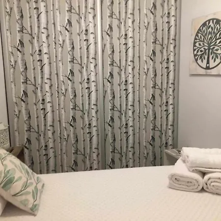 Apartamento En Pleno Centro De Tacones Lejanos * Zaragoza