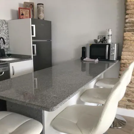 Apartamento En Pleno Centro De Tacones Lejanos Apartamento