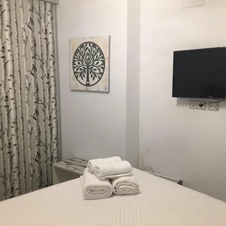 Apartamento En Pleno Centro De Tacones Lejanos *